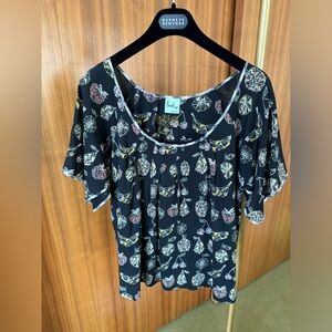 Paul Smith feminine top.